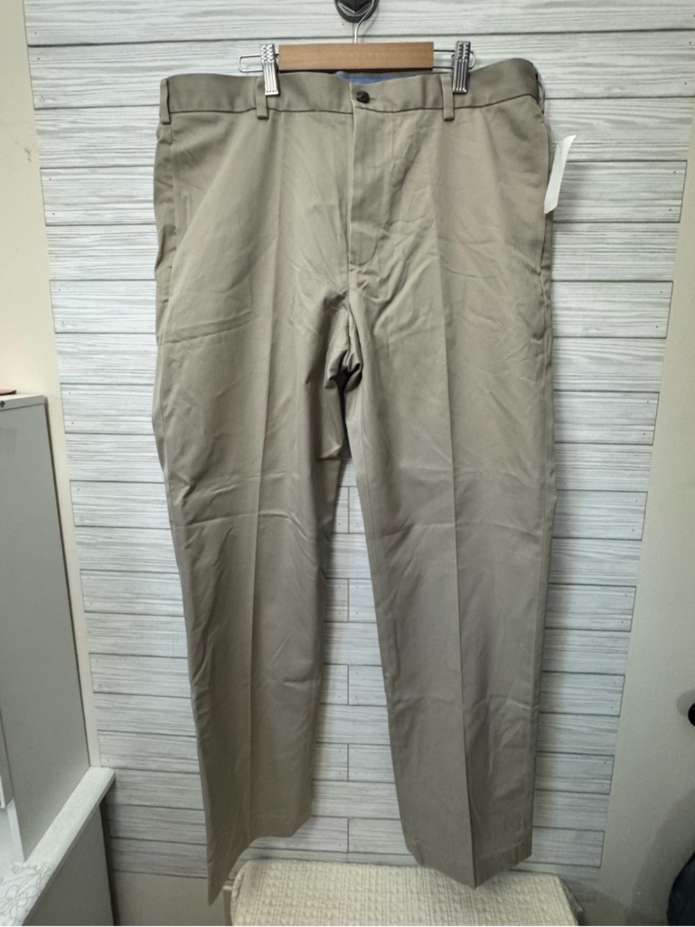 Brooks Brothers Tan Chinos - Straight Fit Men’s Pants